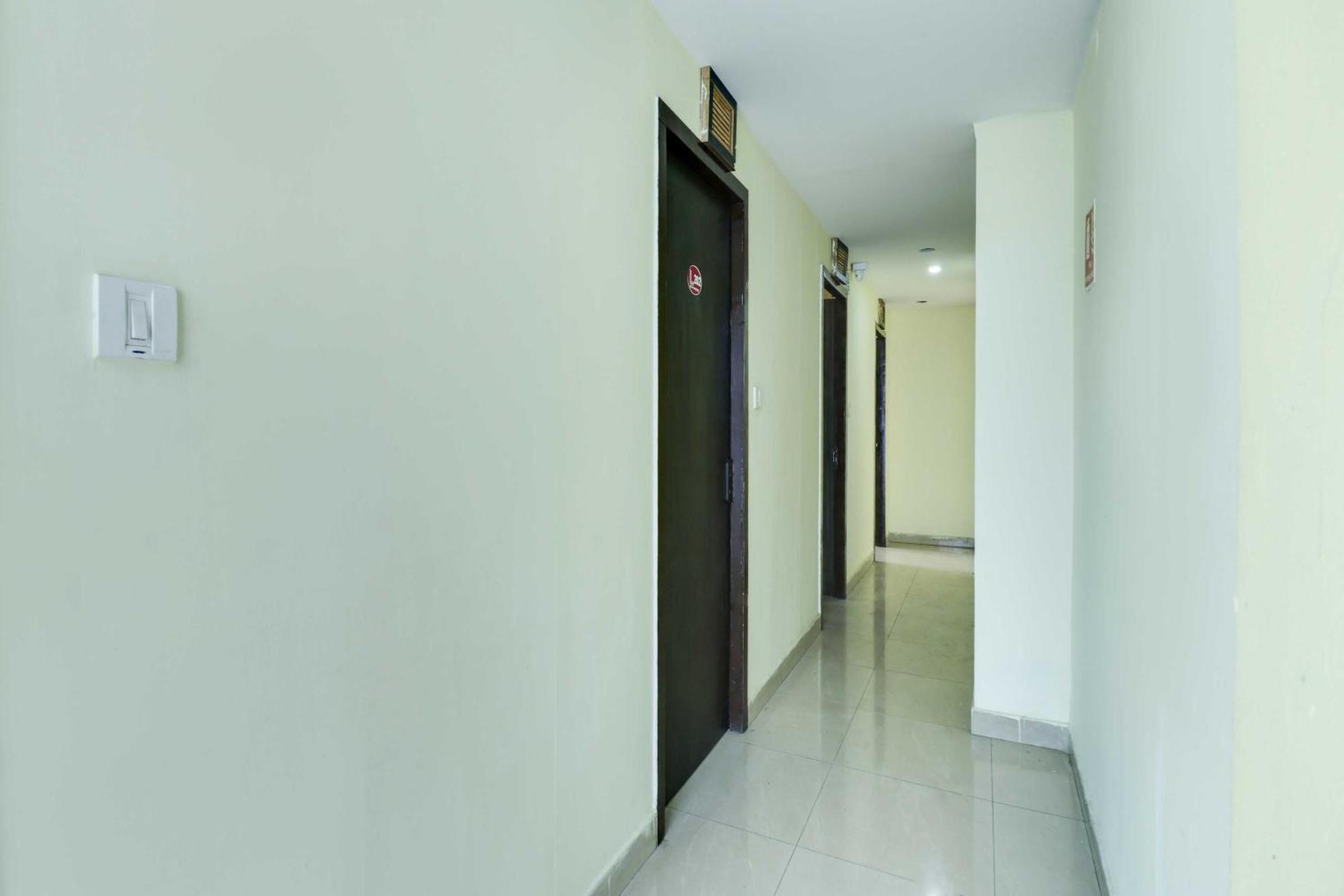Hotel O Royal Galaxy Bangalore Exterior foto