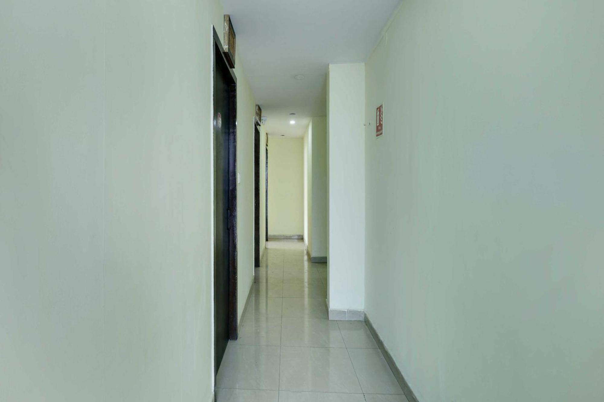 Hotel O Royal Galaxy Bangalore Exterior foto